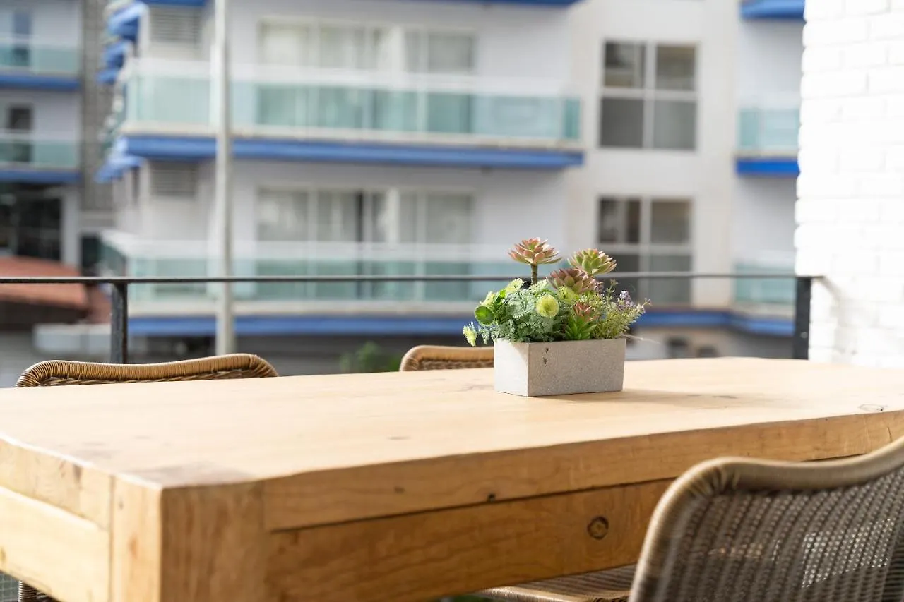 Apartament Steps From Puerto Marina Benalmádena Hiszpania
