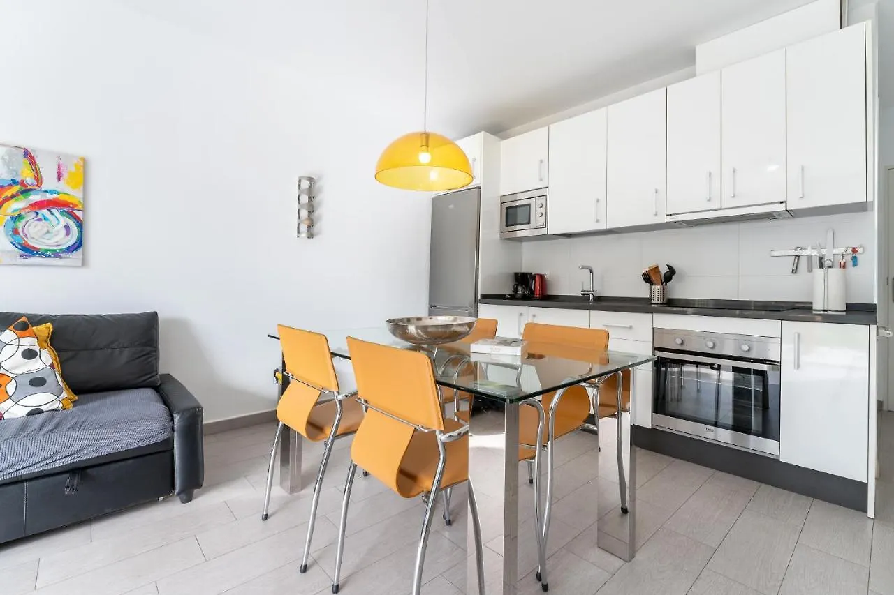 Apartament Steps From Puerto Marina Benalmádena