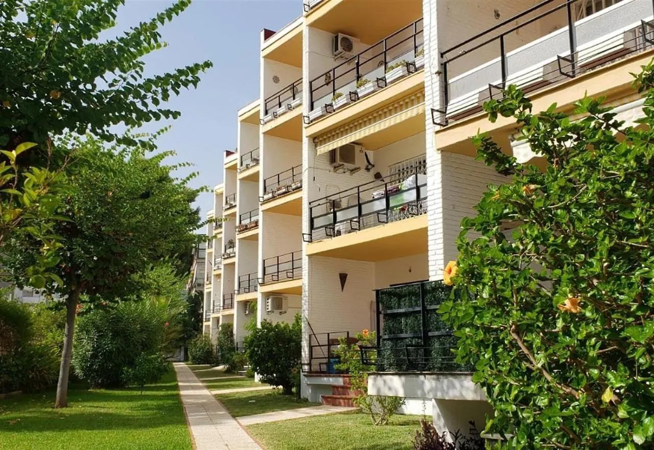 Steps From Puerto Marina Apartment Benalmadena